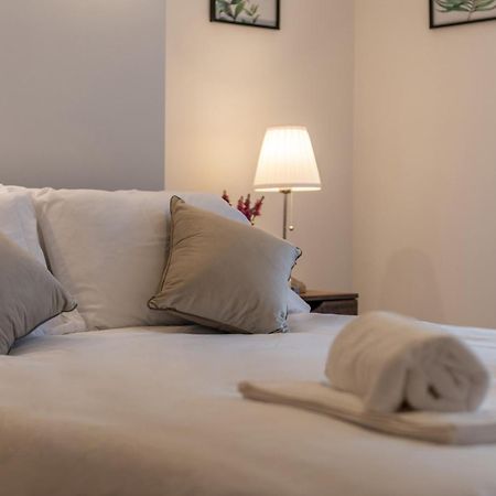 A Golden Haven Retreat In London Lejlighed Eksteriør billede